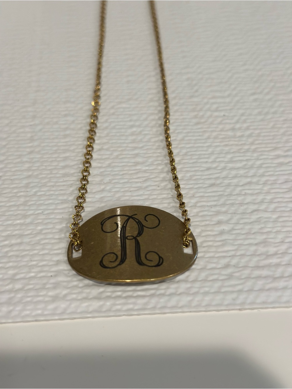 Personalized Gold Initial 'R' Necklace - Women's Jewelry